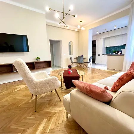 Old Town Bucharest, Luxury 2 Bedrooms * 布加勒斯特