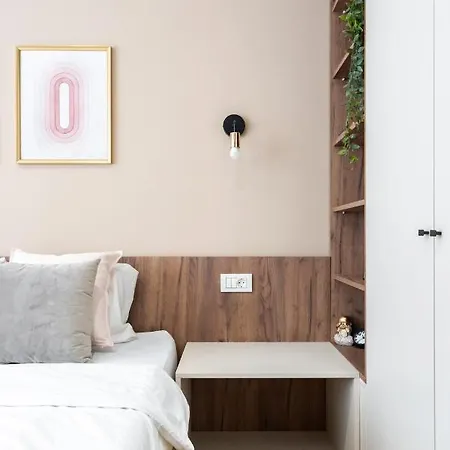 Old Town Bucharest, Luxury 2 Bedrooms Διαμέρισμα