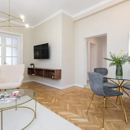 Old Town Bucharest, Luxury 2 Bedrooms Apartamento Bucarest