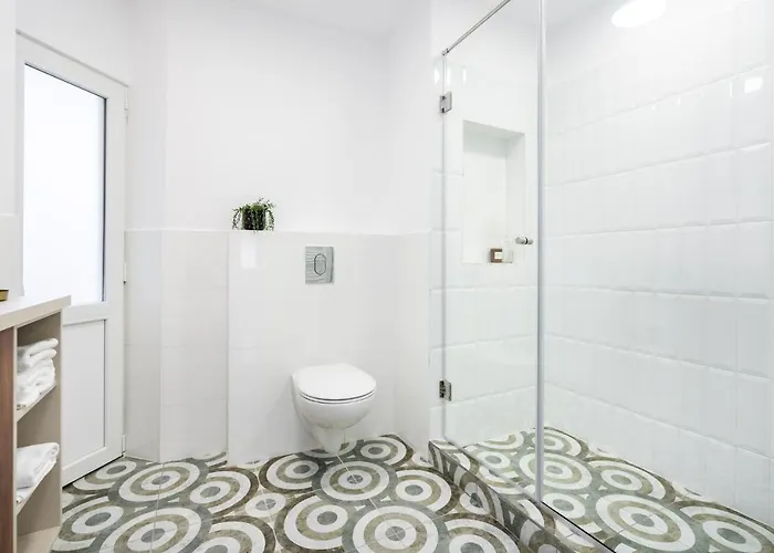 Old Town Bucharest, Luxury 2 Bedrooms * Bukarest