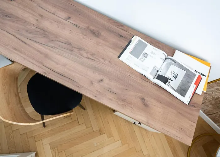 아파트 Old Town Bucharest, Luxury 2 Bedrooms 부쿠레슈티