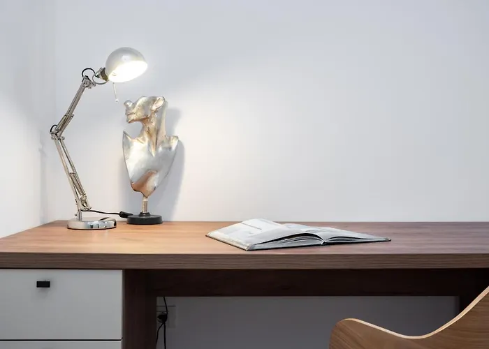 아파트 Old Town Bucharest, Luxury 2 Bedrooms *