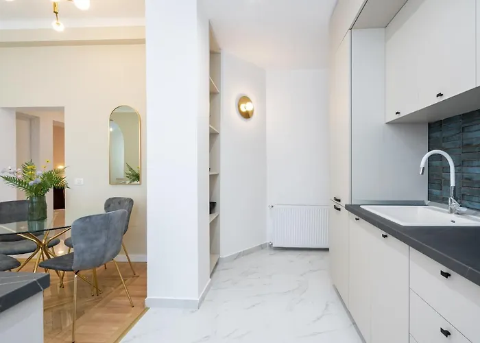 Old Town Bucharest, Luxury 2 Bedrooms