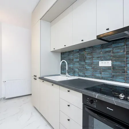 Old Town Bucharest, Luxury 2 Bedrooms דירה בוקרשט