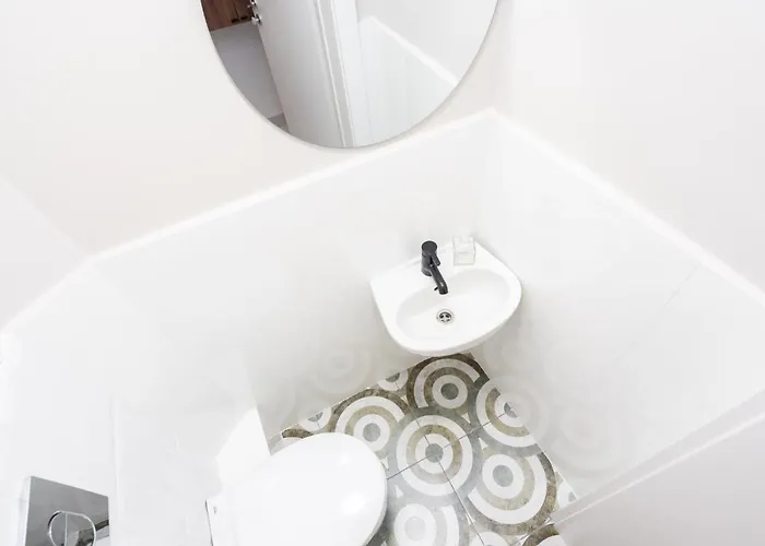 Old Town Bucharest, Luxury 2 Bedrooms דירה