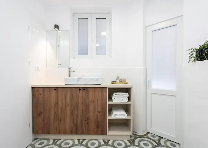 Old Town Bucharest, Luxury 2 Bedrooms דירה *