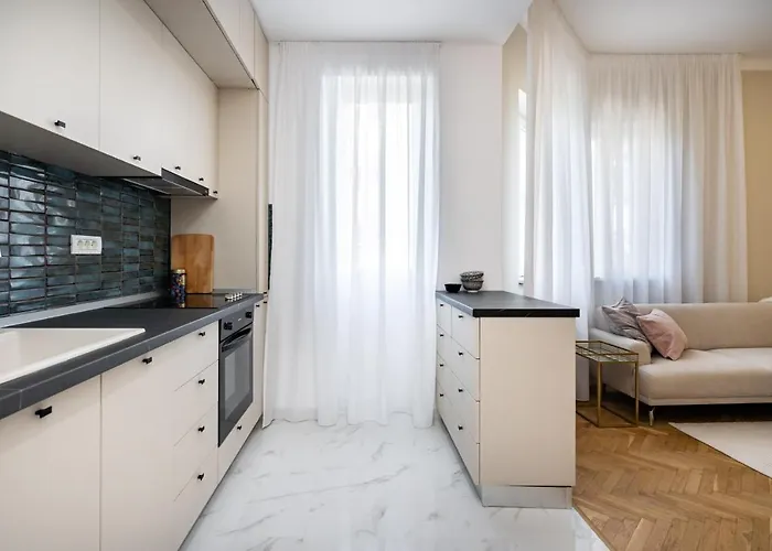 דירה Old Town Bucharest, Luxury 2 Bedrooms